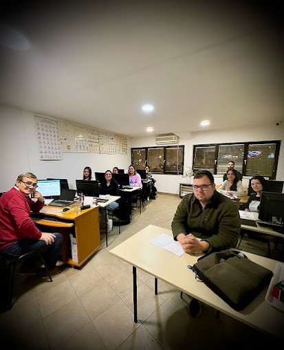 Teorijska nastava u učionici